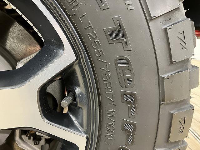 ジープ・ラングラーアンリミテッド Ｕｎｌｉｍｉｔｅｄ　Ｒｕｂｉｃｏｎ　Ｐｏｗｅｒ　Ｔｏｐ　８型ナビ／ソフトトップ／黒革／ブラインドスポットモニター／１７０台限定／レーダークルーズコントロール／ヒーテッドシート／ヒーテッドステアリング／クリアランスソナー／アイドリングストップ／ＵＳＢポート（26枚目）