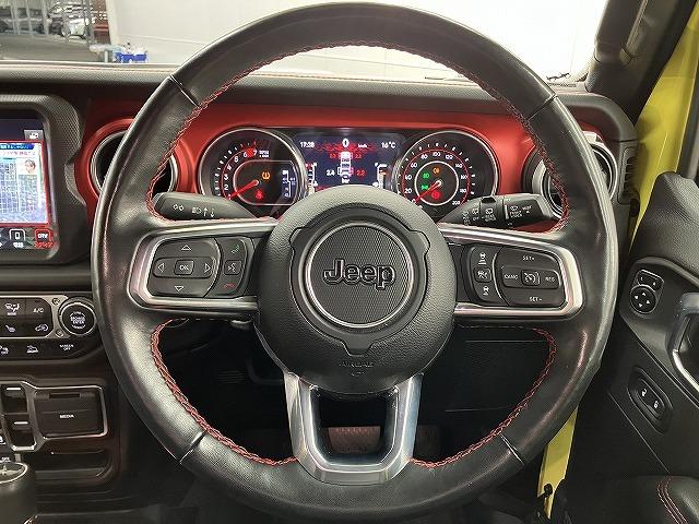 ジープ・ラングラーアンリミテッド Ｕｎｌｉｍｉｔｅｄ　Ｒｕｂｉｃｏｎ　Ｐｏｗｅｒ　Ｔｏｐ　８型ナビ／ソフトトップ／黒革／ブラインドスポットモニター／１７０台限定／レーダークルーズコントロール／ヒーテッドシート／ヒーテッドステアリング／クリアランスソナー／アイドリングストップ／ＵＳＢポート（50枚目）