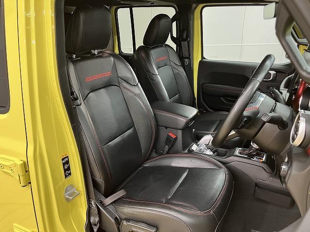 ジープ・ラングラーアンリミテッド Ｕｎｌｉｍｉｔｅｄ　Ｒｕｂｉｃｏｎ　Ｐｏｗｅｒ　Ｔｏｐ　８型ナビ／ソフトトップ／黒革／ブラインドスポットモニター／１７０台限定／レーダークルーズコントロール／ヒーテッドシート／ヒーテッドステアリング／クリアランスソナー／アイドリングストップ／ＵＳＢポート（51枚目）