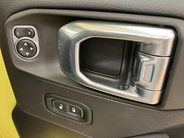 ジープ・ラングラーアンリミテッド Ｕｎｌｉｍｉｔｅｄ　Ｒｕｂｉｃｏｎ　Ｐｏｗｅｒ　Ｔｏｐ　８型ナビ／ソフトトップ／黒革／ブラインドスポットモニター／１７０台限定／レーダークルーズコントロール／ヒーテッドシート／ヒーテッドステアリング／クリアランスソナー／アイドリングストップ／ＵＳＢポート（58枚目）