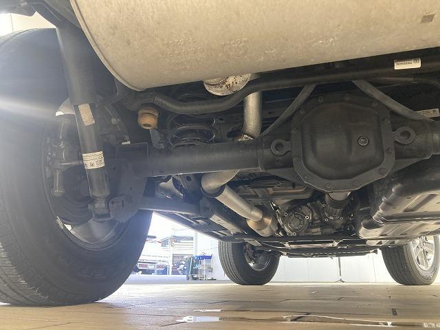 ジープ・ラングラーアンリミテッド Ｕｎｌｉｍｉｔｅｄ　Ｓａｈａｒａ　８型ナビ／レーダークルーズコントロール／ブラインドスポットモニター／シートヒーター／ステアリングヒーター／クリアランスソナー／フルセグＴＶ／ＡＣ１００Ｖ電源／スマートキー／純正１８インチアルミホイール（30枚目）