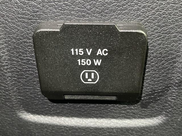 ジープ・ラングラーアンリミテッド Ｕｎｌｉｍｉｔｅｄ　Ｓａｈａｒａ　８型ナビ／レーダークルーズコントロール／ブラインドスポットモニター／シートヒーター／ステアリングヒーター／クリアランスソナー／フルセグＴＶ／ＡＣ１００Ｖ電源／スマートキー／純正１８インチアルミホイール（53枚目）