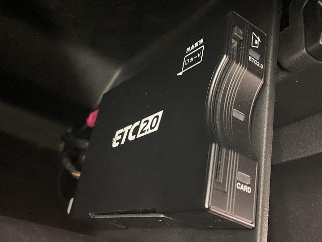 ジープ・ラングラーアンリミテッド Ｕｎｌｉｍｉｔｅｄ　Ｓａｈａｒａ　８型ナビ／レーダークルーズコントロール／ブラインドスポットモニター／シートヒーター／ステアリングヒーター／クリアランスソナー／フルセグＴＶ／ＡＣ１００Ｖ電源／スマートキー／純正１８インチアルミホイール（72枚目）