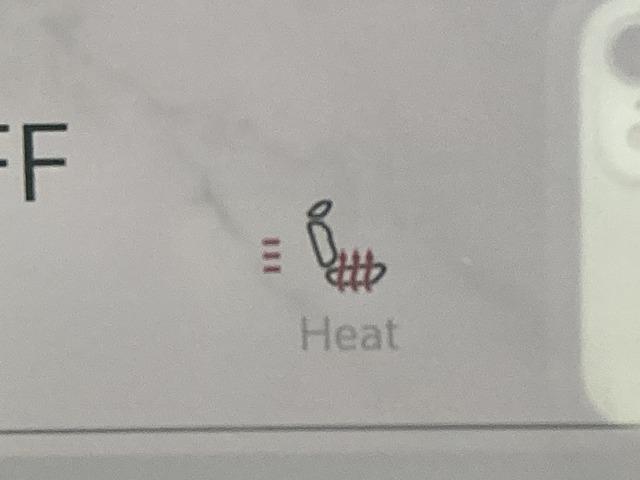 ジープ・コンパス ８０ｔｈアニバーサリーエディション　１０．１型モニター／レーダークルーズコントロール／全周囲モニター／黒革シート／サンルーフ／シートヒーター／ステアリングヒーター／電動リクライニングシート／オートホールド／プッシュスタート／ＥＴＣ（63枚目）