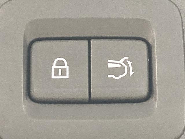 ＣＸ－８０ ＰＨＥＶ　Ｐｒｅｍｉｕｍ　Ｍｏｄｅｒｎ　純正ナビＴＶ／レーダークルーズコントロール／パノラマルーフ／ブラインドスポットモニター／ヘッドアップディスプレイ／白革シート／シートヒーター／シートクーラー／全周囲モニター／ステアリングヒーター（27枚目）