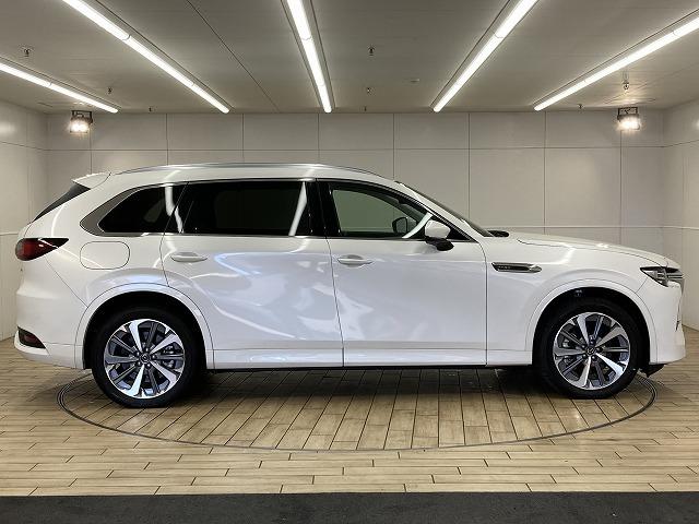 ＣＸ－８０ ＰＨＥＶ　Ｐｒｅｍｉｕｍ　Ｍｏｄｅｒｎ　純正ナビＴＶ／レーダークルーズコントロール／パノラマルーフ／ブラインドスポットモニター／ヘッドアップディスプレイ／白革シート／シートヒーター／シートクーラー／全周囲モニター／ステアリングヒーター（42枚目）