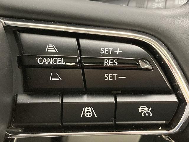 ＣＸ－８０ ＰＨＥＶ　Ｐｒｅｍｉｕｍ　Ｍｏｄｅｒｎ　純正ナビＴＶ／レーダークルーズコントロール／パノラマルーフ／ブラインドスポットモニター／ヘッドアップディスプレイ／白革シート／シートヒーター／シートクーラー／全周囲モニター／ステアリングヒーター（46枚目）