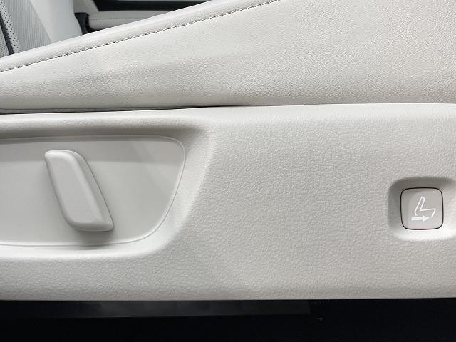 ＣＸ－８０ ＰＨＥＶ　Ｐｒｅｍｉｕｍ　Ｍｏｄｅｒｎ　純正ナビＴＶ／レーダークルーズコントロール／パノラマルーフ／ブラインドスポットモニター／ヘッドアップディスプレイ／白革シート／シートヒーター／シートクーラー／全周囲モニター／ステアリングヒーター（71枚目）