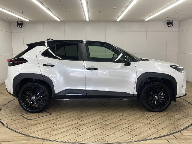 ヤリスクロス HYBRID Z ウルバーノ 特別仕様/ナビ/フルセグTV/全周囲/レーダークルーズコントロール/HDMI接続/シートヒーター/ブラインドスポットモニター/ハンドルヒーター/ETC/パワーシート/LEDヘッドライト/純正アルミ(33枚目)