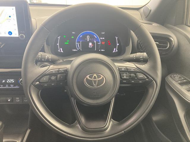 ヤリスクロス HYBRID Z ウルバーノ 特別仕様/ナビ/フルセグTV/全周囲/レーダークルーズコントロール/HDMI接続/シートヒーター/ブラインドスポットモニター/ハンドルヒーター/ETC/パワーシート/LEDヘッドライト/純正アルミ(45枚目)