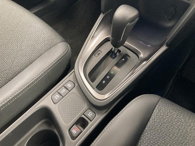 ヤリスクロス HYBRID Z ウルバーノ 特別仕様/ナビ/フルセグTV/全周囲/レーダークルーズコントロール/HDMI接続/シートヒーター/ブラインドスポットモニター/ハンドルヒーター/ETC/パワーシート/LEDヘッドライト/純正アルミ(49枚目)