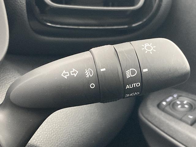 ヤリスクロス HYBRID Z ウルバーノ 特別仕様/ナビ/フルセグTV/全周囲/レーダークルーズコントロール/HDMI接続/シートヒーター/ブラインドスポットモニター/ハンドルヒーター/ETC/パワーシート/LEDヘッドライト/純正アルミ(64枚目)