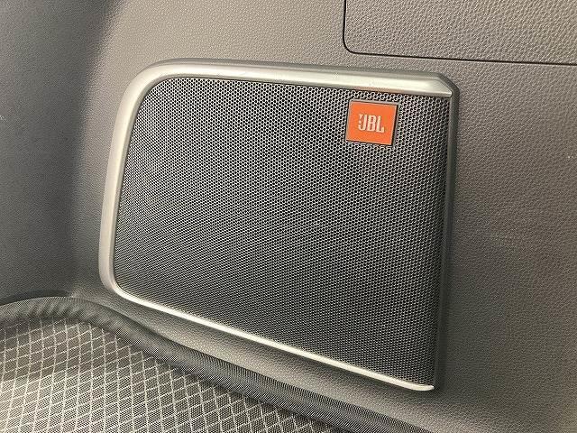 ハリアー Z レザーパッケージ モデリスタエアロ/調光ルーフ/JBLサウンド/黒革/パワーシート/シートヒーター/ベンチレーション/電動リアゲート/セーフティーセンス/レーダークルーズコントロール/LED/デジタルインナーミラー(9枚目)