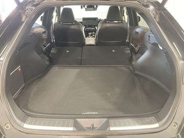 ハリアー Z レザーパッケージ モデリスタエアロ/調光ルーフ/JBLサウンド/黒革/パワーシート/シートヒーター/ベンチレーション/電動リアゲート/セーフティーセンス/レーダークルーズコントロール/LED/デジタルインナーミラー(13枚目)