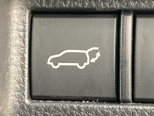 ハリアー Z レザーパッケージ モデリスタエアロ/調光ルーフ/JBLサウンド/黒革/パワーシート/シートヒーター/ベンチレーション/電動リアゲート/セーフティーセンス/レーダークルーズコントロール/LED/デジタルインナーミラー(59枚目)