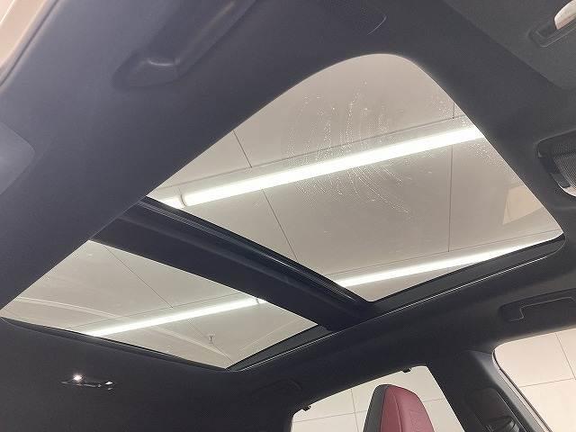 RX RX500h Fスポーツパフォーマンス パノラマルーフ/マークレビンソン/全周囲カメラ/赤革シート/パワーシート/シートヒーター/ベンチレーション/プリクラッシュセーフティー/レーダークルーズコントロール/ブラインドスポットモニター/LED(8枚目)