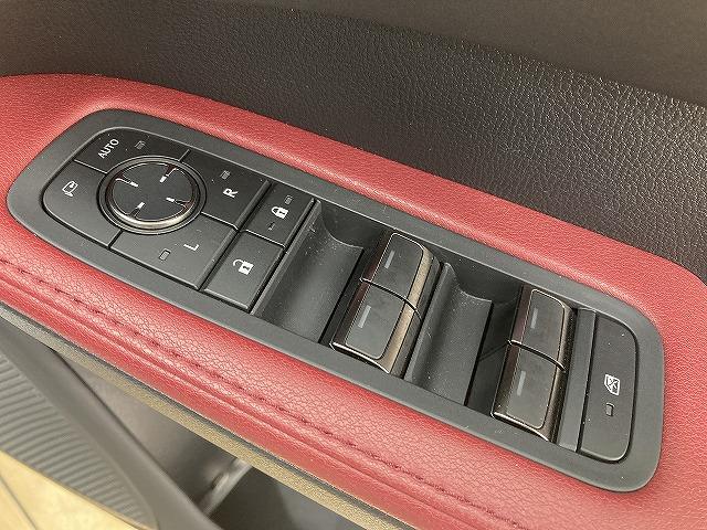 RX RX500h Fスポーツパフォーマンス パノラマルーフ/マークレビンソン/全周囲カメラ/赤革シート/パワーシート/シートヒーター/ベンチレーション/プリクラッシュセーフティー/レーダークルーズコントロール/ブラインドスポットモニター/LED(48枚目)