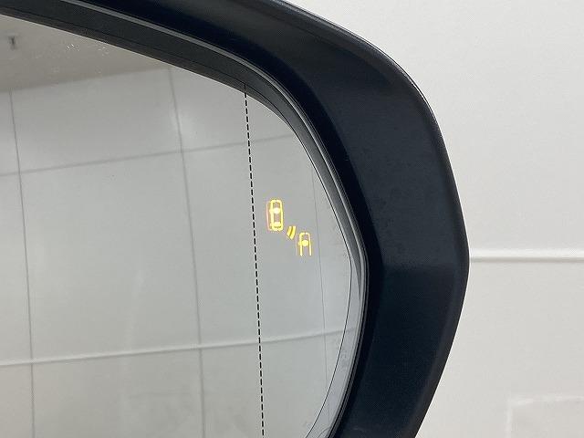 RX RX500h Fスポーツパフォーマンス パノラマルーフ/マークレビンソン/全周囲カメラ/赤革シート/パワーシート/シートヒーター/ベンチレーション/プリクラッシュセーフティー/レーダークルーズコントロール/ブラインドスポットモニター/LED(62枚目)