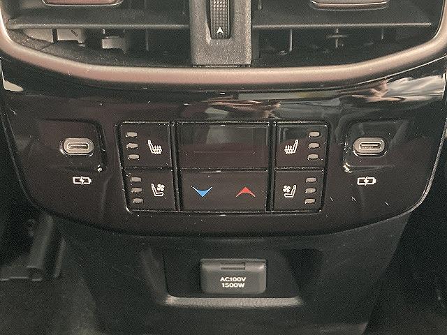 RX RX500h Fスポーツパフォーマンス パノラマルーフ/マークレビンソン/全周囲カメラ/赤革シート/パワーシート/シートヒーター/ベンチレーション/プリクラッシュセーフティー/レーダークルーズコントロール/ブラインドスポットモニター/LED(67枚目)