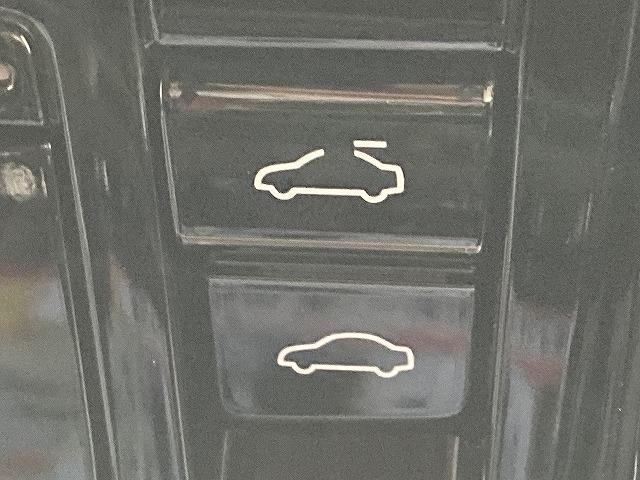 RX RX500h Fスポーツパフォーマンス パノラマルーフ/マークレビンソン/全周囲カメラ/赤革シート/パワーシート/シートヒーター/ベンチレーション/プリクラッシュセーフティー/レーダークルーズコントロール/ブラインドスポットモニター/LED(69枚目)