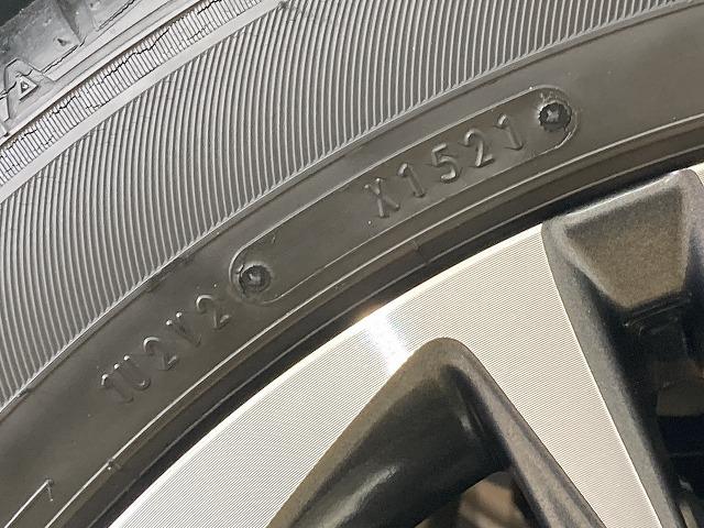 ヤリスクロス HYBRID Z ブラインドスポットモニター/全周囲モニター/ETC/純正アルミホイール/シートヒーター/パワーシート/コーナーセンサー/レーダークルーズコントロール/スマートキー/オートハイビーム/オートエアコン/(29枚目)