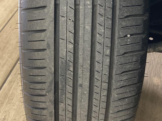 ヤリスクロス HYBRID Z ブラインドスポットモニター/全周囲モニター/ETC/純正アルミホイール/シートヒーター/パワーシート/コーナーセンサー/レーダークルーズコントロール/スマートキー/オートハイビーム/オートエアコン/(30枚目)