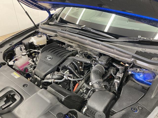 ＲＸ ＲＸ５００ｈ　“Ｆ　ＳＰＯＲＴ　Ｐｅｒｆｏｒｍａｎｃｅ”　パノラマルーフ／電動リアゲート／全周囲モニター／ブラインドスポットモニター／ヘッドアップディスプレイ／デジタルインナーミラー／３眼ＬＥＤヘッドライト／赤革シート／シートヒーター／シートクーラー／ＥＴＣ（29枚目）