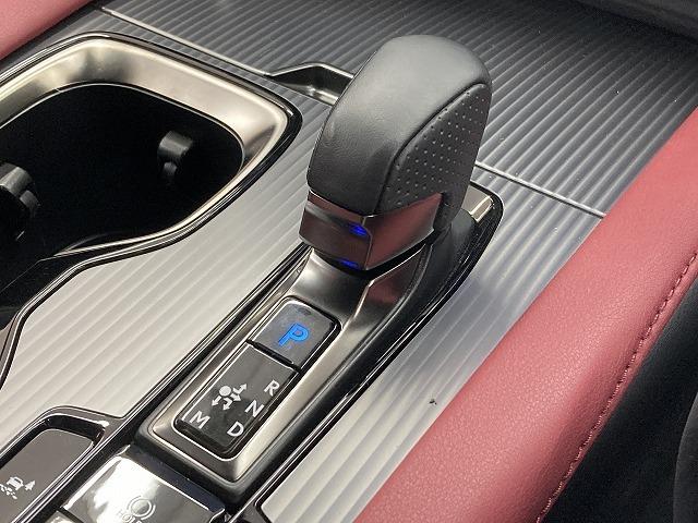 ＲＸ ＲＸ５００ｈ　“Ｆ　ＳＰＯＲＴ　Ｐｅｒｆｏｒｍａｎｃｅ”　パノラマルーフ／電動リアゲート／全周囲モニター／ブラインドスポットモニター／ヘッドアップディスプレイ／デジタルインナーミラー／３眼ＬＥＤヘッドライト／赤革シート／シートヒーター／シートクーラー／ＥＴＣ（45枚目）