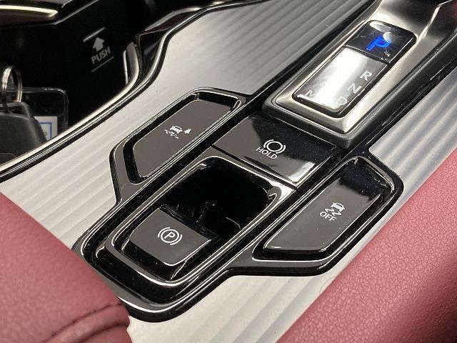 ＲＸ ＲＸ５００ｈ　“Ｆ　ＳＰＯＲＴ　Ｐｅｒｆｏｒｍａｎｃｅ”　パノラマルーフ／電動リアゲート／全周囲モニター／ブラインドスポットモニター／ヘッドアップディスプレイ／デジタルインナーミラー／３眼ＬＥＤヘッドライト／赤革シート／シートヒーター／シートクーラー／ＥＴＣ（46枚目）