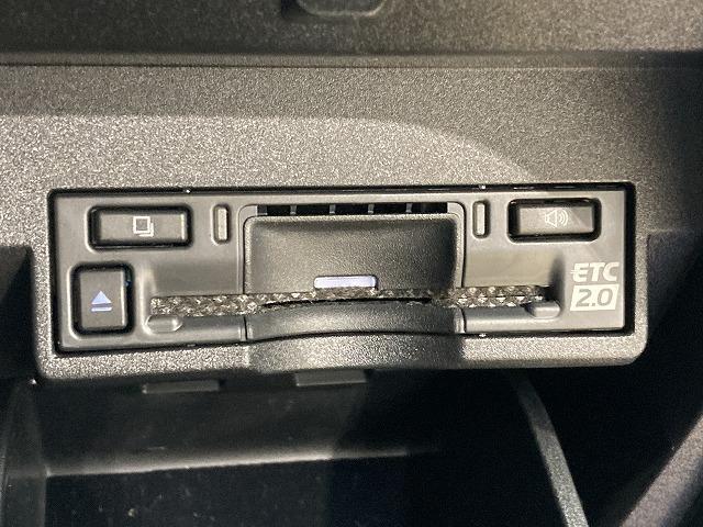 ＲＸ ＲＸ５００ｈ　“Ｆ　ＳＰＯＲＴ　Ｐｅｒｆｏｒｍａｎｃｅ”　パノラマルーフ／電動リアゲート／全周囲モニター／ブラインドスポットモニター／ヘッドアップディスプレイ／デジタルインナーミラー／３眼ＬＥＤヘッドライト／赤革シート／シートヒーター／シートクーラー／ＥＴＣ（47枚目）