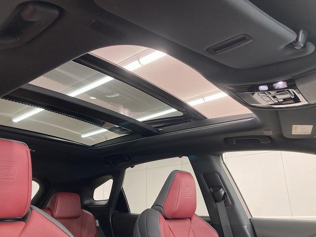 ＲＸ ＲＸ５００ｈ　“Ｆ　ＳＰＯＲＴ　Ｐｅｒｆｏｒｍａｎｃｅ”　パノラマルーフ／電動リアゲート／全周囲モニター／ブラインドスポットモニター／ヘッドアップディスプレイ／デジタルインナーミラー／３眼ＬＥＤヘッドライト／赤革シート／シートヒーター／シートクーラー／ＥＴＣ（49枚目）
