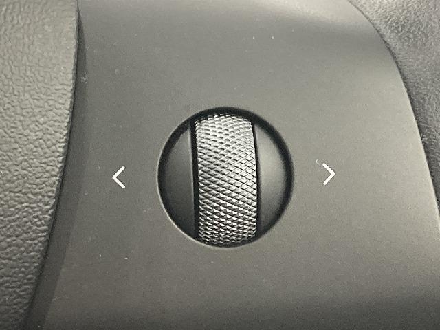 モデル３ スタンダードレンジプラス　ガラスルーフ／オートパイロット／ＥＴＣ／ＬＥＤヘッド／レーダークルーズコントロール／シートヒーター／ハンドルヒーター／純正１９インチアルミホイール／パワーシート／クリアランスソナー（45枚目）