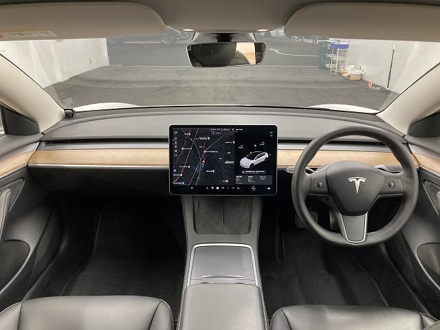 モデル３ スタンダードレンジプラス　ガラスルーフ／オートパイロット／ＥＴＣ／ＬＥＤヘッド／レーダークルーズコントロール／シートヒーター／ハンドルヒーター／純正１９インチアルミホイール／パワーシート／クリアランスソナー（78枚目）