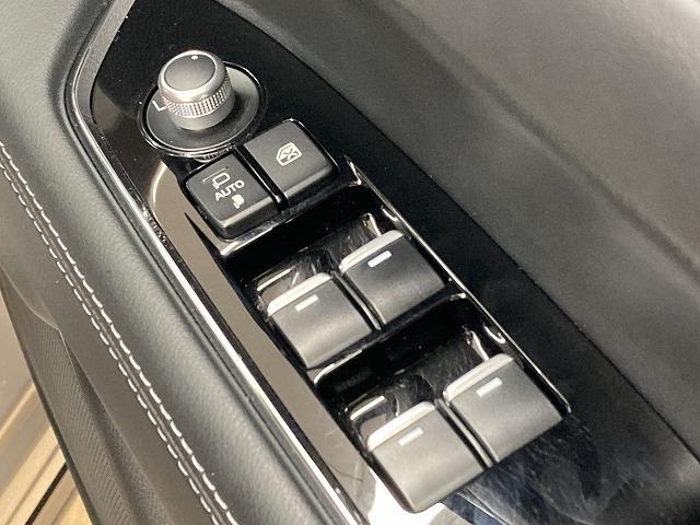 ＣＸ－８ ＸＤ　スポーツアピアランス　全周囲カメラ／赤革シート／ＤＶＤデッキ／ブラインドスポットモニター／レーダークルーズコントロール／メモリーシート／シートヒーター／ベンチレーション／スマートキー／デジタルインナーミラー／ＬＥＤヘッド（53枚目）