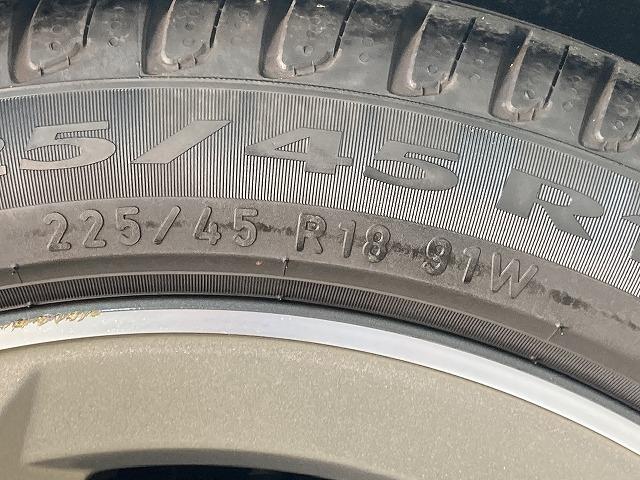 Ａクラス Ａ１８０　スタイル　ＡＭＧライン　ワンオーナー／レーダークルーズコントロール／ＬＥＤヘッドライト／パワーシート／アイドリングストップ／バックカメラ／シートメモリー／シートヒーター／ブラインドスポットモニター／ハーフレザーシート／ＥＴＣ（32枚目）