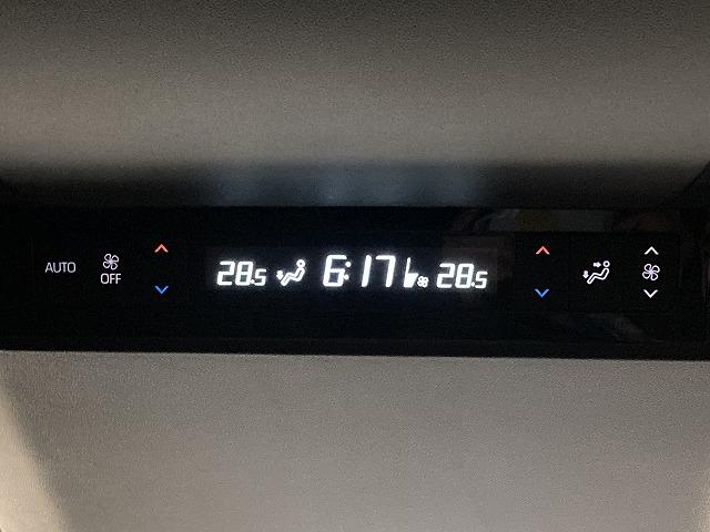 アルファードハイブリッド Ｚ　モデリスタエアロ／全周囲／ムーンルーフ／ユニバーサルステップ／１４型ナビ／本革シート／セーフティーセンス／レーダークルーズコントロール／シートヒーター／ベンチレーション／ＬＥＤヘッド／パワーバッグドア（72枚目）
