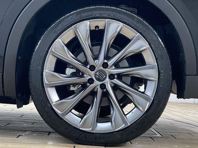 クラウンクロスオーバー Ｇ　“Ａｄｖａｎｃｅｄ・Ｌｅａｔｈｅｒ　Ｐａｃｋａｇｅ”　純正ナビ／全周囲モニター／電動リアゲート／レーダークルーズコントロール／ブラインドスポットモニター／ＡＣ１００Ｖ／シートヒーター／シートクーラー／黒革シート／４眼ＬＥＤヘッドライト／置くだけ充電（29枚目）