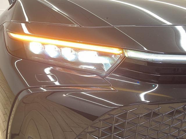 クラウンクロスオーバー Ｇ　“Ａｄｖａｎｃｅｄ・Ｌｅａｔｈｅｒ　Ｐａｃｋａｇｅ”　純正ナビ／全周囲モニター／電動リアゲート／レーダークルーズコントロール／ブラインドスポットモニター／ＡＣ１００Ｖ／シートヒーター／シートクーラー／黒革シート／４眼ＬＥＤヘッドライト／置くだけ充電（34枚目）