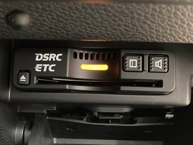 アコードハイブリッド ＥＸ　純正ナビ／黒革シート／無限エアロ／レーダークルーズコントロール／電動リクライニングシート／シートメモリー／ＬＥＤヘッドライト／クリアランスソナー／プッシュスタート／スマートキー／フルセグテレビ／ＥＴＣ（9枚目）