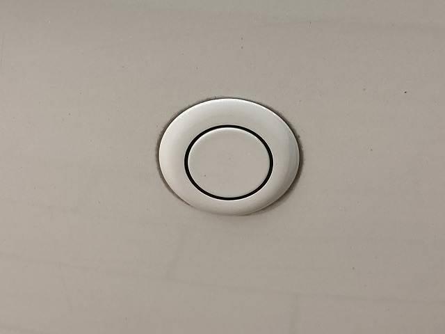 アコードハイブリッド ＥＸ　純正ナビ／黒革シート／無限エアロ／レーダークルーズコントロール／電動リクライニングシート／シートメモリー／ＬＥＤヘッドライト／クリアランスソナー／プッシュスタート／スマートキー／フルセグテレビ／ＥＴＣ（10枚目）