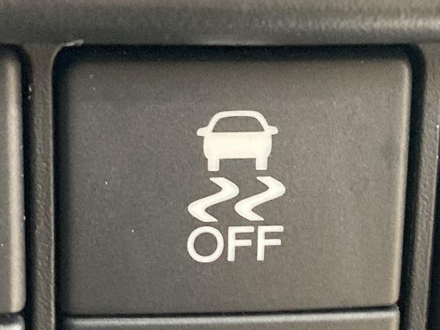 アコードハイブリッド ＥＸ　純正ナビ／黒革シート／無限エアロ／レーダークルーズコントロール／電動リクライニングシート／シートメモリー／ＬＥＤヘッドライト／クリアランスソナー／プッシュスタート／スマートキー／フルセグテレビ／ＥＴＣ（37枚目）