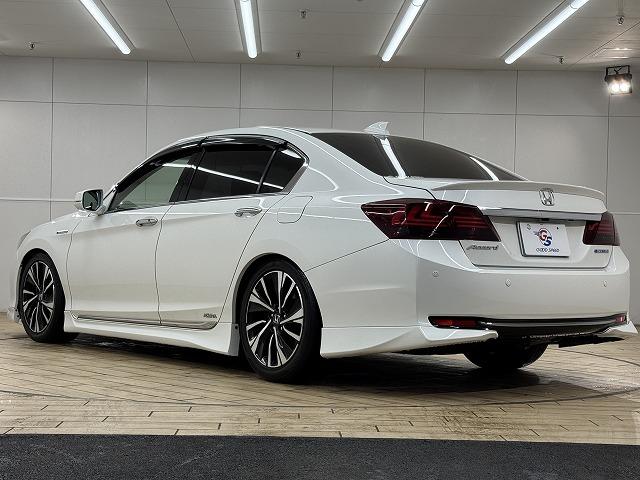 アコードハイブリッド ＥＸ　純正ナビ／黒革シート／無限エアロ／レーダークルーズコントロール／電動リクライニングシート／シートメモリー／ＬＥＤヘッドライト／クリアランスソナー／プッシュスタート／スマートキー／フルセグテレビ／ＥＴＣ（74枚目）