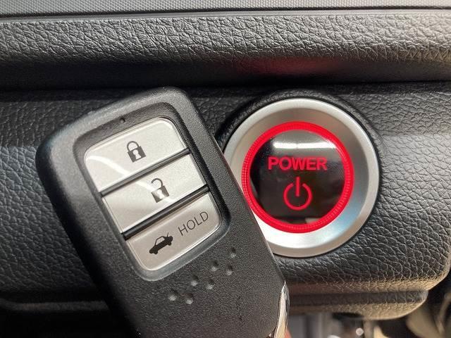 インサイト ＥＸ・ＢＬＡＣＫ　ＳＴＹＬＥ　純正ナビ／追従クルコン／シートヒーター／ＢＳＭ（10枚目）