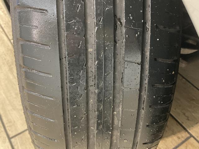 �e��I�[�g���[�������p�ӂ��Ă���܂��B�����O�~����R���\�B�P�Q�񂩂�P�Q�O��܂ł��x���񐔂����I�ђ����܂��B���ÎԂ���V�Ԃ��ׂĂɂ����p�����܂��B���C�y�ɃX�^�b�t�ւ����k���������B