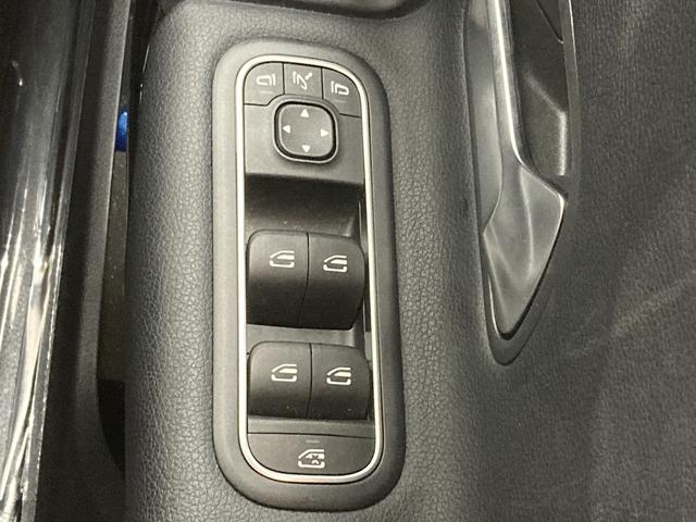 �e��I�[�g���[�������p�ӂ��Ă���܂��B�����O�~����R���\�B�P�Q�񂩂�P�Q�O��܂ł��x���񐔂����I�ђ����܂��B���ÎԂ���V�Ԃ��ׂĂɂ����p�����܂��B���C�y�ɃX�^�b�t�ւ����k���������B