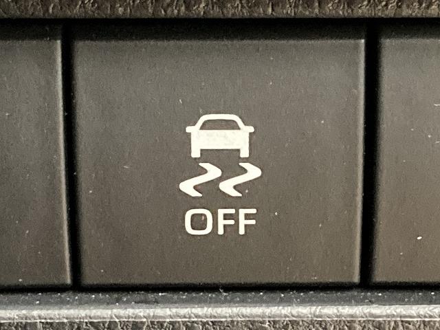 ハリアーＰＨＥＶ Ｚ（ＰＨＥＶ）　純正ナビ／パノラミックビューモニター／フルモデリスタエアロ／ＪＢＬサウンドシステム／シートヒーター＆シートクーラー／デジタルインナーミラー／ヘッドアップディスプレイ／ブラインドスポットモニター（46枚目）