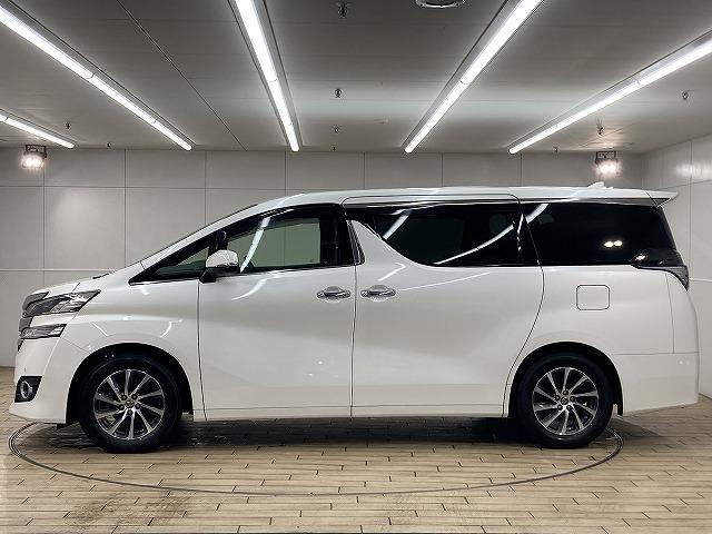 �e��I�[�g���[�������p�ӂ��Ă���܂��B�����O�~����R���\�B�P�Q�񂩂�P�Q�O��܂ł��x���񐔂����I�ђ����܂��B���ÎԂ���V�Ԃ��ׂĂɂ����p�����܂��B���C�y�ɃX�^�b�t�ւ����k���������B