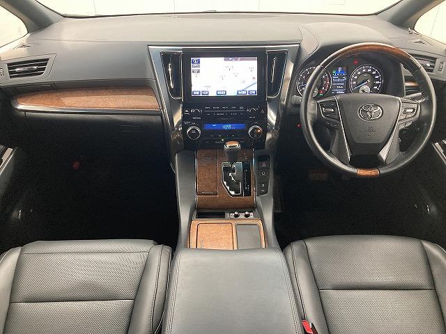 �e��I�[�g���[�������p�ӂ��Ă���܂��B�����O�~����R���\�B�P�Q�񂩂�P�Q�O��܂ł��x���񐔂����I�ђ����܂��B���ÎԂ���V�Ԃ��ׂĂɂ����p�����܂��B���C�y�ɃX�^�b�t�ւ����k���������B