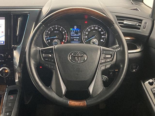 �e��I�[�g���[�������p�ӂ��Ă���܂��B�����O�~����R���\�B�P�Q�񂩂�P�Q�O��܂ł��x���񐔂����I�ђ����܂��B���ÎԂ���V�Ԃ��ׂĂɂ����p�����܂��B���C�y�ɃX�^�b�t�ւ����k���������B