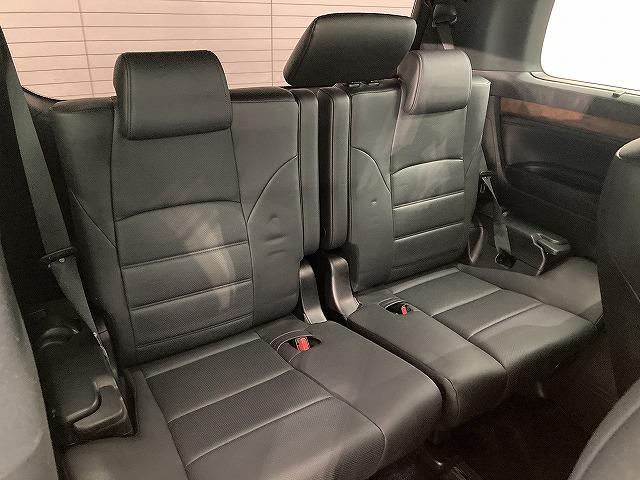 �e��I�[�g���[�������p�ӂ��Ă���܂��B�����O�~����R���\�B�P�Q�񂩂�P�Q�O��܂ł��x���񐔂����I�ђ����܂��B���ÎԂ���V�Ԃ��ׂĂɂ����p�����܂��B���C�y�ɃX�^�b�t�ւ����k���������B